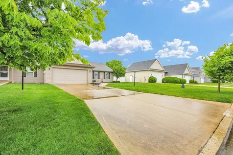 707 Chickory Drive Champaign IL 61822