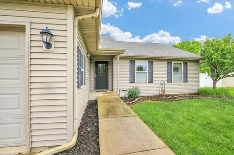 707 Chickory Drive Champaign IL 61822