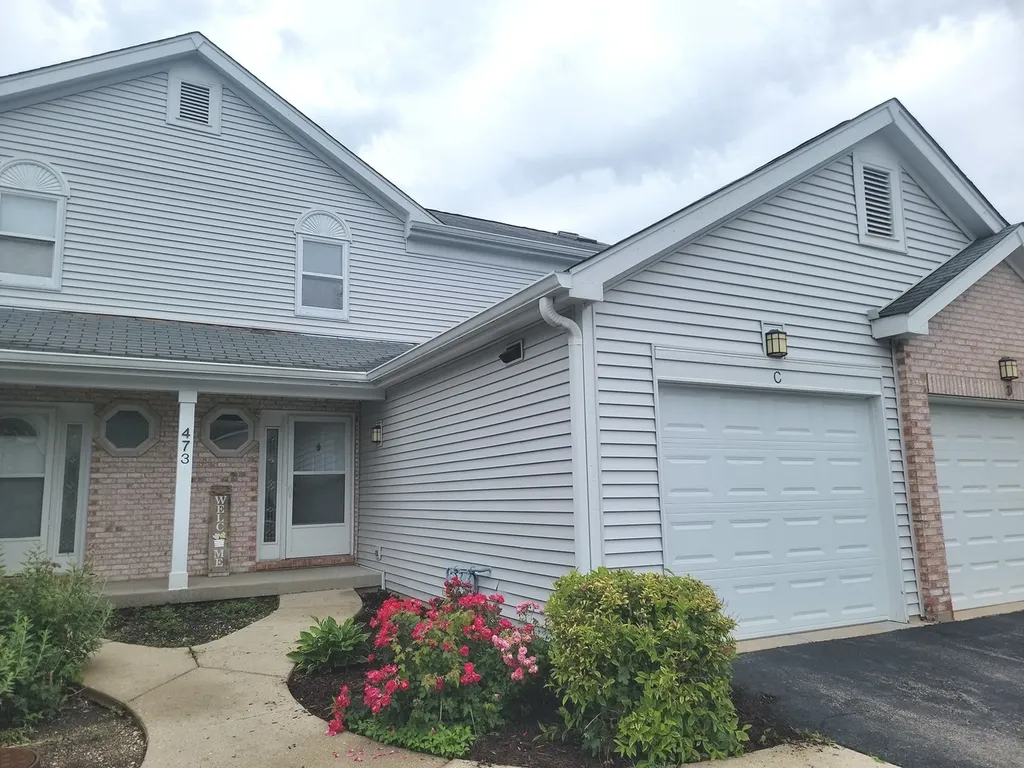 473 Nicole Drive Bartlett IL 60103