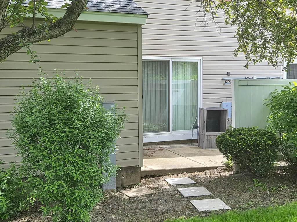 1516 Normantown Road Naperville IL 60564