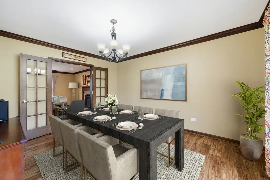 1812 Hampton Court Plainfield IL 60586