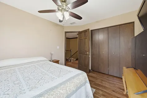1812 Hampton Court Plainfield IL 60586
