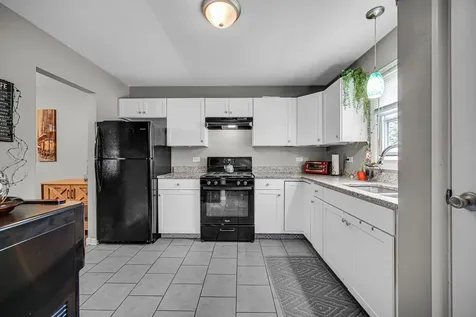 3770 176TH Street Country Club Hills IL 60478