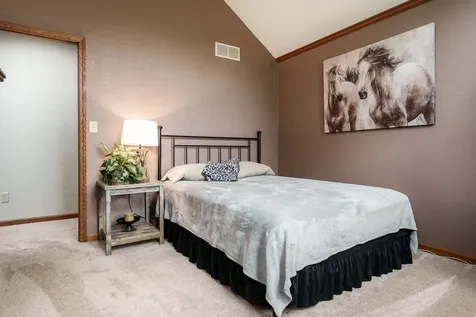 32 Shadow Ridge Lane Rockford IL 61107
