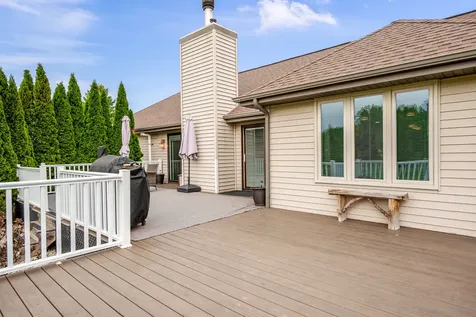 32 Shadow Ridge Lane Rockford IL 61107