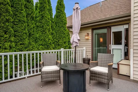 32 Shadow Ridge Lane Rockford IL 61107