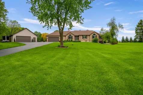32 Shadow Ridge Lane Rockford IL 61107