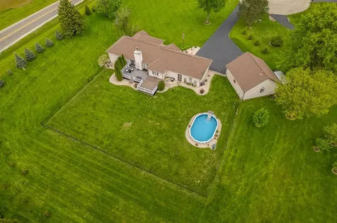 32 Shadow Ridge Lane Rockford IL 61107