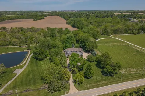 15626 East 910 North Road Bloomington IL 61705