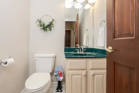 15626 East 910 North Road Bloomington IL 61705