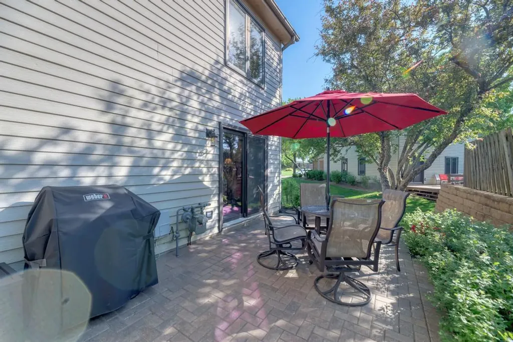 312 Cromwell Court Westmont IL 60559