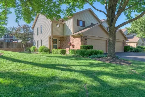 312 Cromwell Court Westmont IL 60559