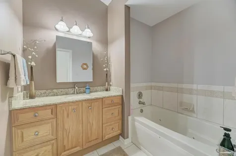 312 Cromwell Court Westmont IL 60559