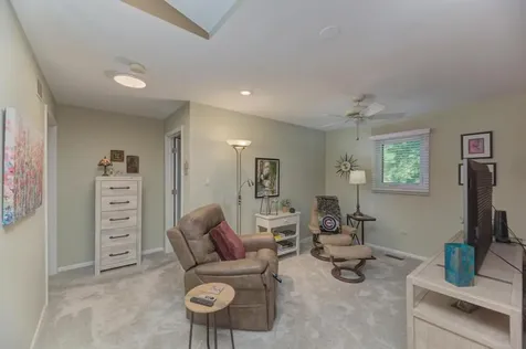 312 Cromwell Court Westmont IL 60559