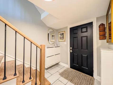 1931 Governors Lane Hoffman Estates IL 60169