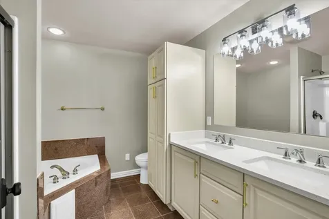 1809 Mullikin Drive Champaign IL 61822