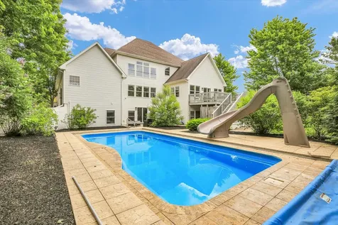 1809 Mullikin Drive Champaign IL 61822