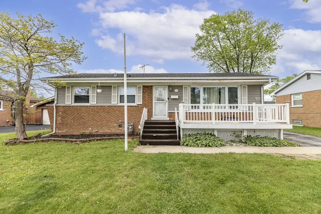 517 North Manchester Drive Chicago Heights IL 60411