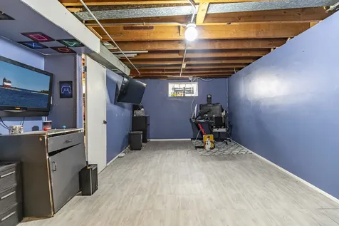 517 North Manchester Drive Chicago Heights IL 60411