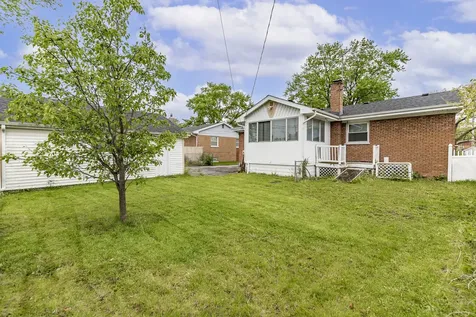 517 North Manchester Drive Chicago Heights IL 60411