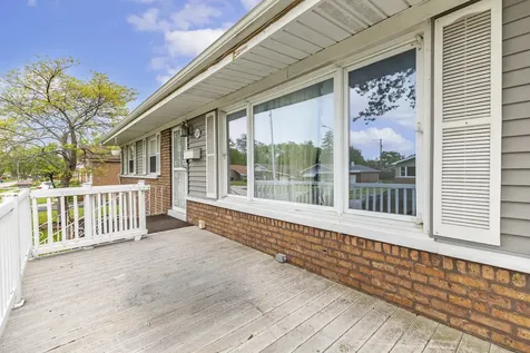 517 North Manchester Drive Chicago Heights IL 60411