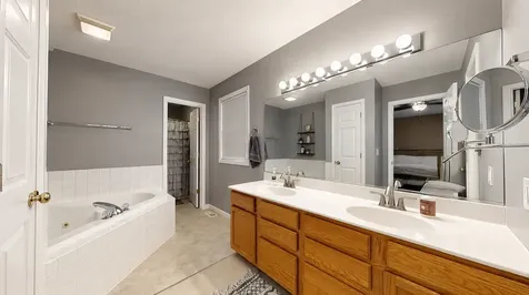 302 Orchard Street Mahomet IL 61853