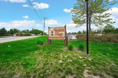 23 Jamaica Colony Street Fox Lake IL 60020