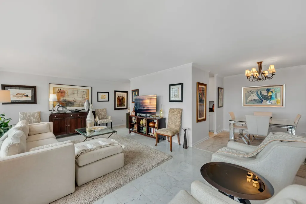 111 East Chestnut Street Chicago IL 60611