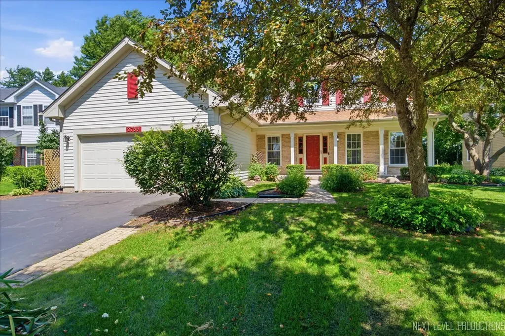 2755 Bluewater Circle Naperville IL 60564