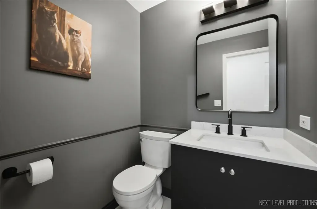2755 Bluewater Circle Naperville IL 60564