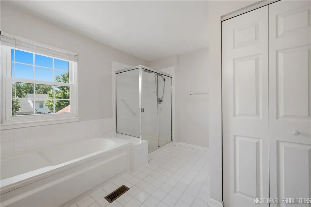 2755 Bluewater Circle Naperville IL 60564