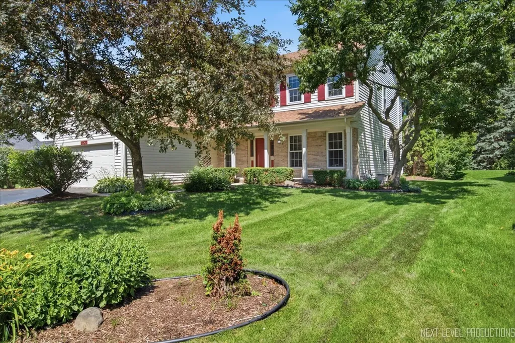 2755 Bluewater Circle Naperville IL 60564