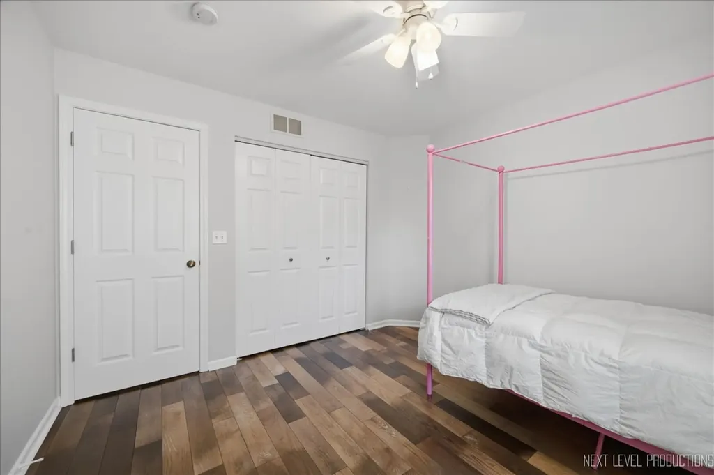 2755 Bluewater Circle Naperville IL 60564