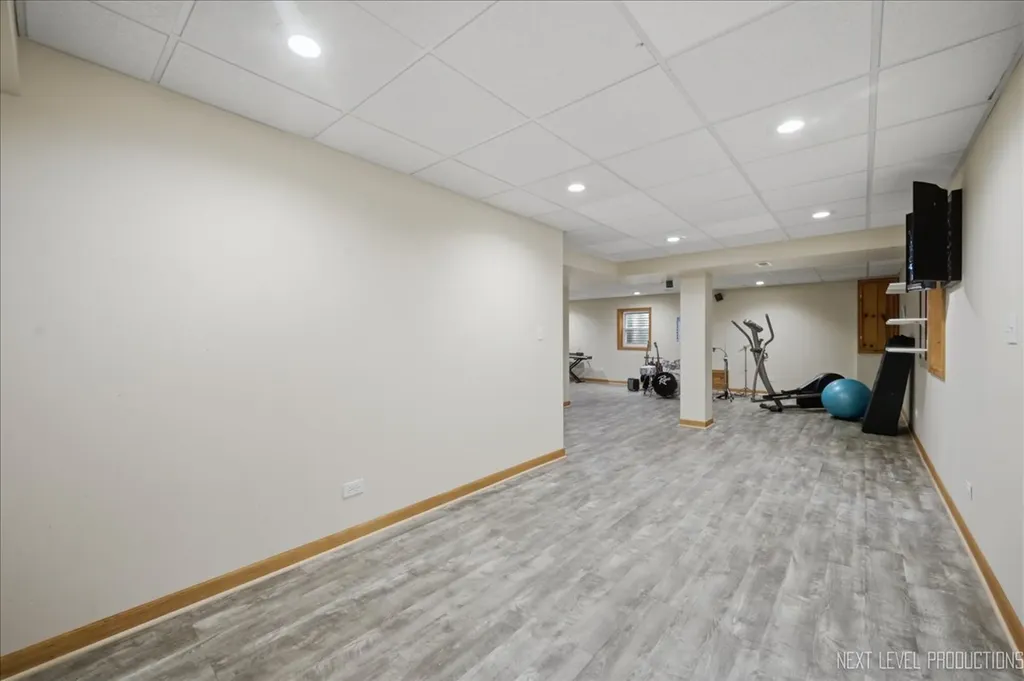 2755 Bluewater Circle Naperville IL 60564