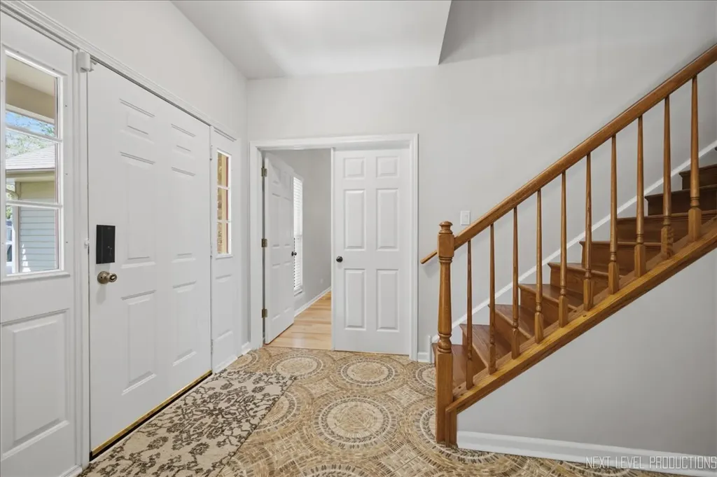 2755 Bluewater Circle Naperville IL 60564