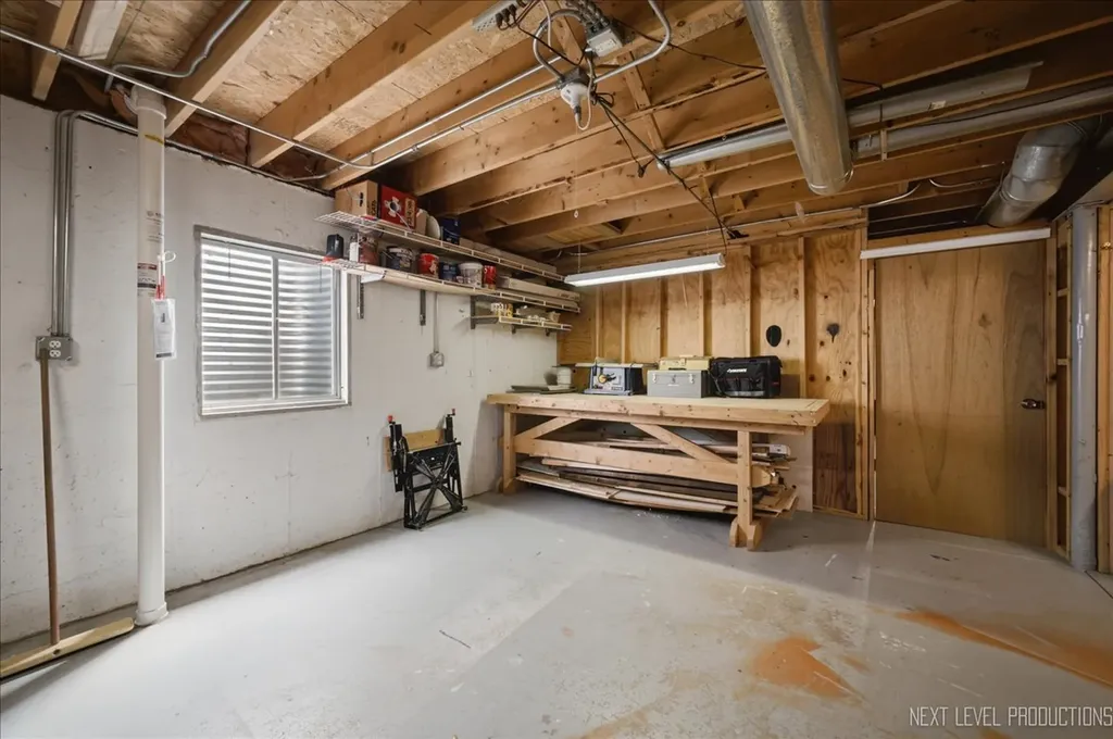 2755 Bluewater Circle Naperville IL 60564