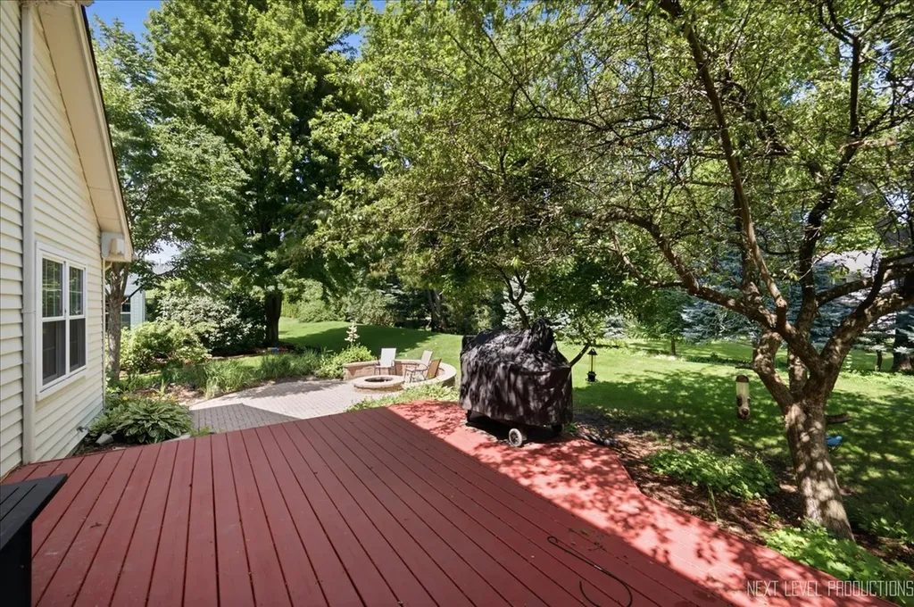 2755 Bluewater Circle Naperville IL 60564