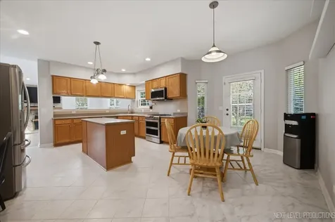 2755 Bluewater Circle Naperville IL 60564