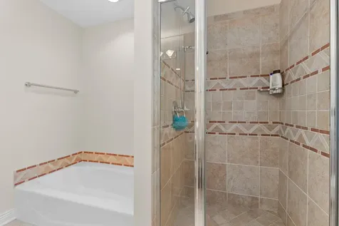 1741 Stanford Court Lake Forest IL 60045