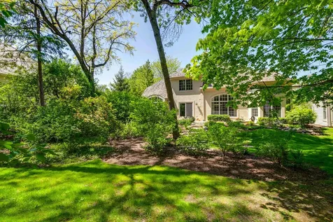1741 Stanford Court Lake Forest IL 60045