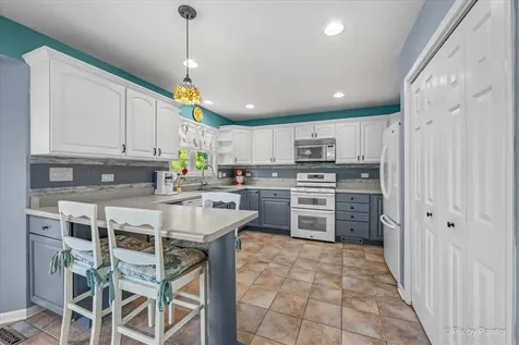 36452 North Tara Court Ingleside IL 60041