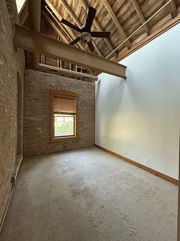 266 Hutchins Court Woodstock IL 60098