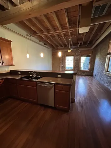 266 Hutchins Court Woodstock IL 60098