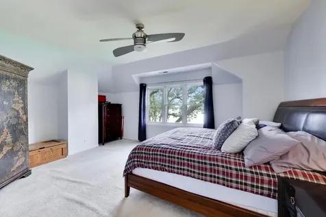 605 Lake Shore Boulevard Wauconda IL 60084