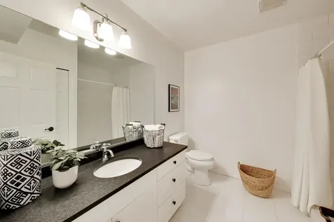 605 Lake Shore Boulevard Wauconda IL 60084
