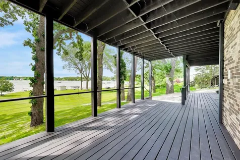 605 Lake Shore Boulevard Wauconda IL 60084