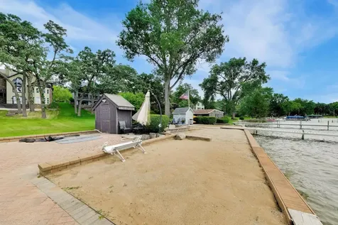 605 Lake Shore Boulevard Wauconda IL 60084