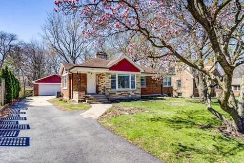 618 Dundee Avenue Flossmoor IL 60422
