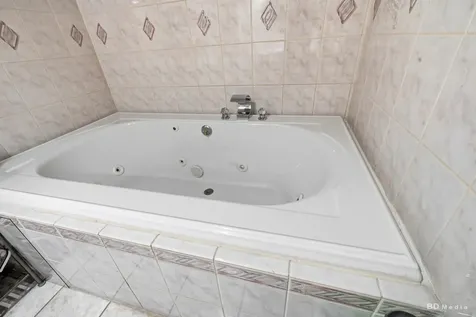 618 Dundee Avenue Flossmoor IL 60422