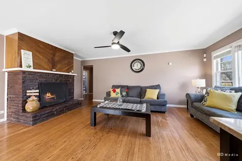 618 Dundee Avenue Flossmoor IL 60422